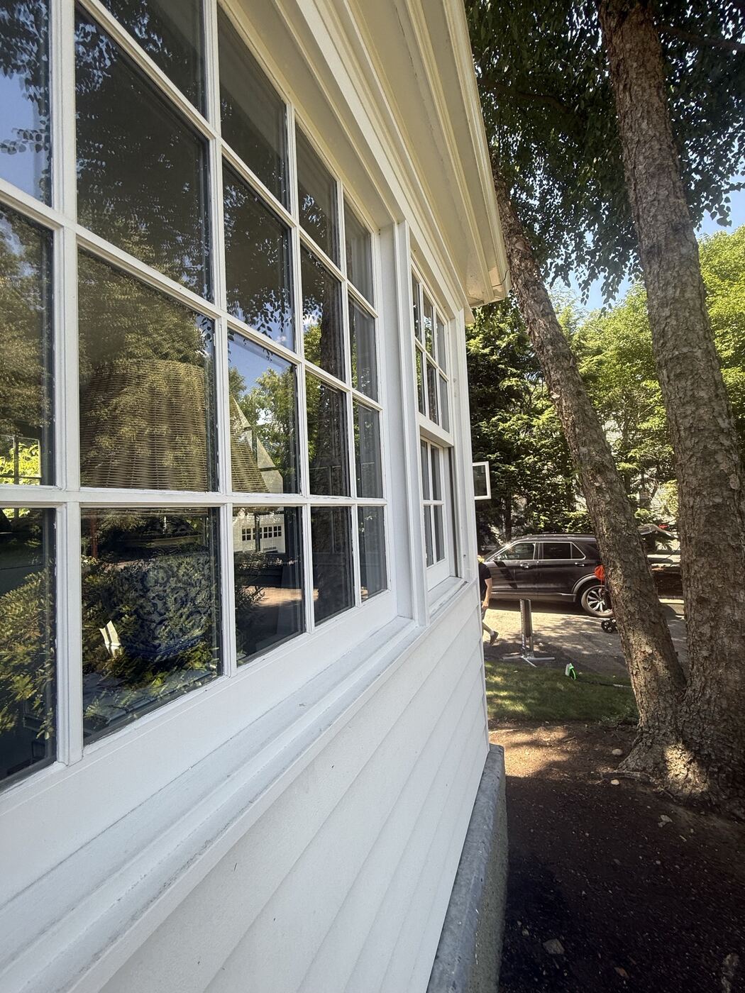 A wall of multi-pane windows after cleaning